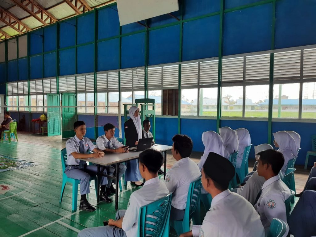 Khairunissa Membawa MAN 2 Kapuas Hulu Lolos ke Grand Final MSLA (Madrasah Student Leadership Award) di Bogor